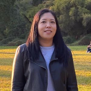 Meet your Posher, Sharon